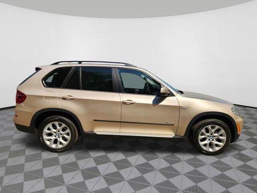 Silver Metallic 2013 BMW X5 xDrive35i Premium