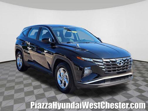2022 Hyundai TUCSON SE