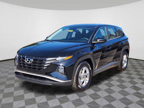 2022 Hyundai TUCSON SE