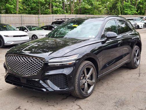 Vik Black 2025 Genesis GV70 3.5T AWD Sport