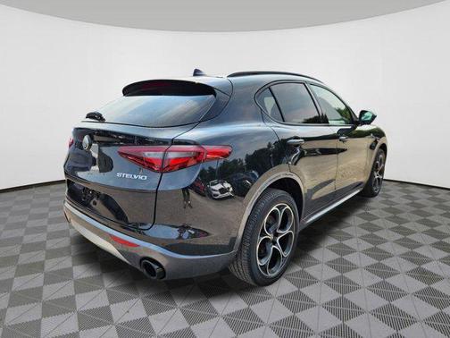 2022 Alfa Romeo Stelvio Ti