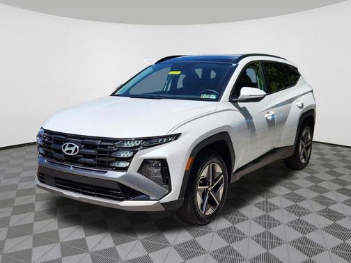 Creamy White Pearl 2025 Hyundai TUCSON Hybrid SEL Convenience