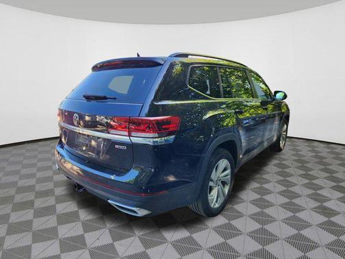 2021 Volkswagen Atlas 3.6L SE w/Technology