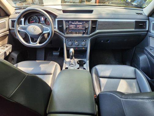 2021 Volkswagen Atlas 3.6L SE w/Technology