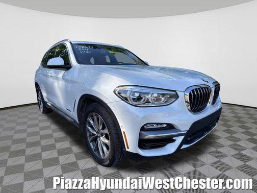 Mineral White Metallic 2018 BMW X3 xDrive30i