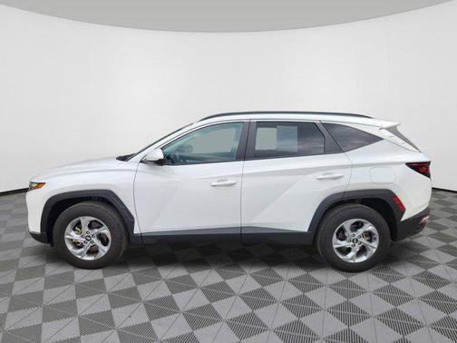 White Pearl 2024 Hyundai TUCSON SEL