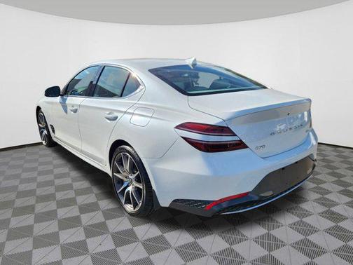 2023 Genesis G70 2.0T AWD
