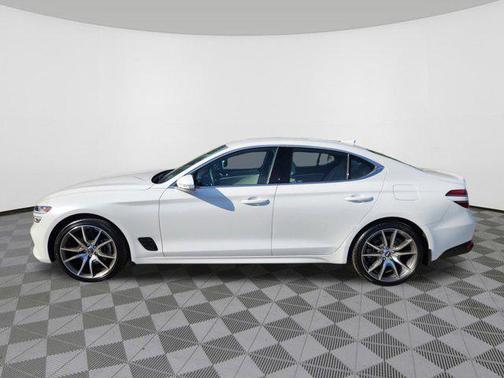 2023 Genesis G70 2.0T AWD