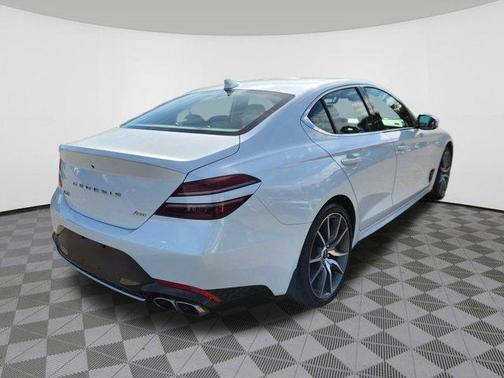 2023 Genesis G70 2.0T AWD