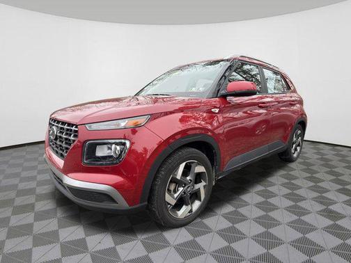 2023 Hyundai VENUE SEL