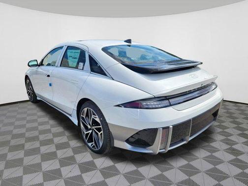 2024 Hyundai IONIQ 6 Limited