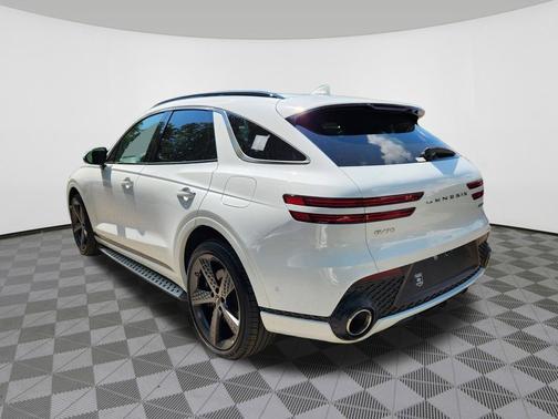 Alta White 2025 Genesis GV70 3.5T AWD Sport