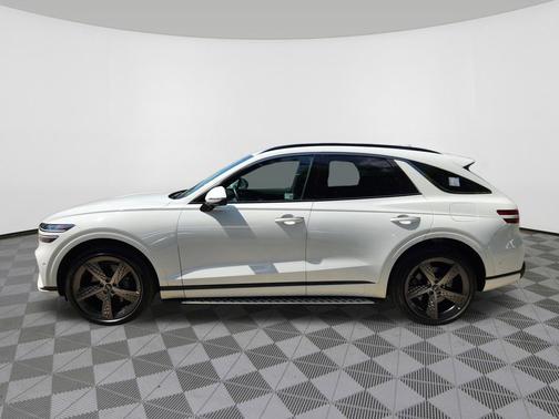Alta White 2025 Genesis GV70 3.5T AWD Sport