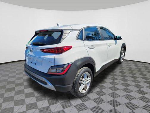 2023 Hyundai KONA SE