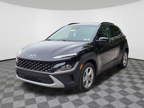 Abyss Black Pearl 2023 Hyundai KONA SEL