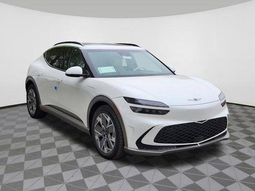2025 Genesis GV60 Standard AWD
