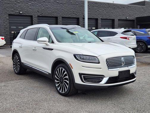 2020 Lincoln Nautilus Black Label
