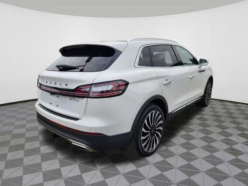 2020 Lincoln Nautilus Black Label