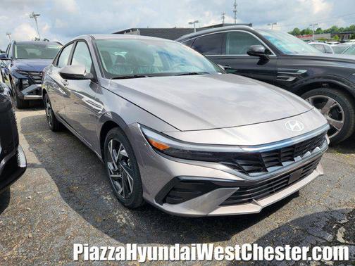 2025 Hyundai ELANTRA SEL