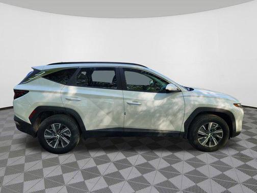 2024 Hyundai TUCSON Hybrid Blue