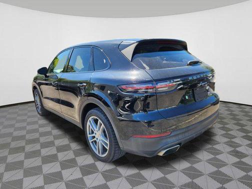 Black 2019 Porsche Cayenne Cayenne