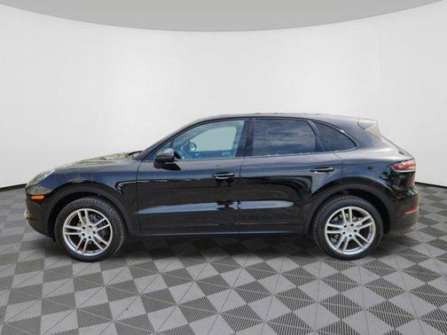 Black 2019 Porsche Cayenne Cayenne