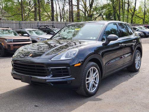 Black 2019 Porsche Cayenne Cayenne