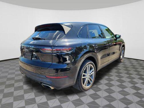 Black 2019 Porsche Cayenne Cayenne