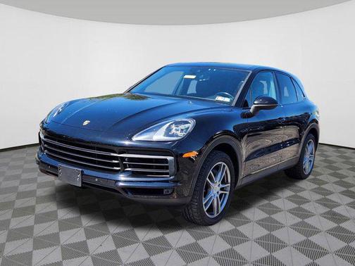 Black 2019 Porsche Cayenne Cayenne
