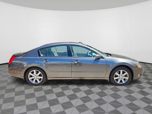 Gray 2005 Nissan Maxima SL