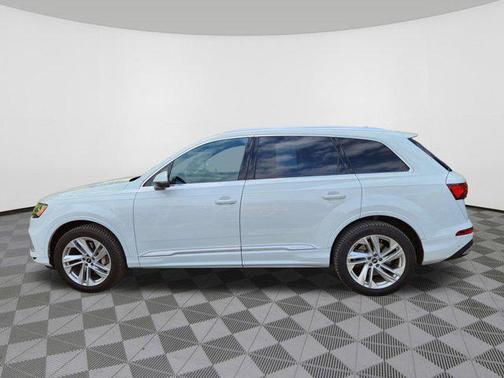 2021 Audi Q7 55 Premium Plus