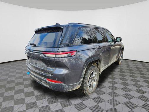 2022 Jeep Grand Cherokee 4xe Trailhawk