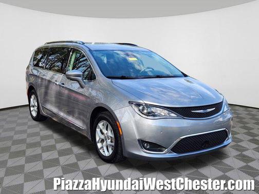 2018 Chrysler Pacifica Touring-L Plus