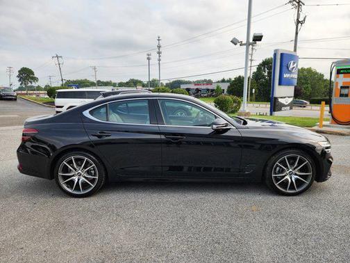 2023 Genesis G70 2.0T AWD