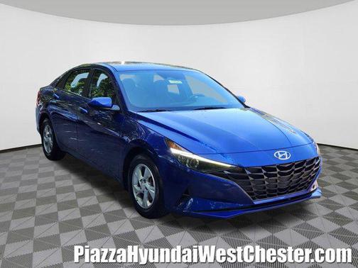 2023 Hyundai ELANTRA SE
