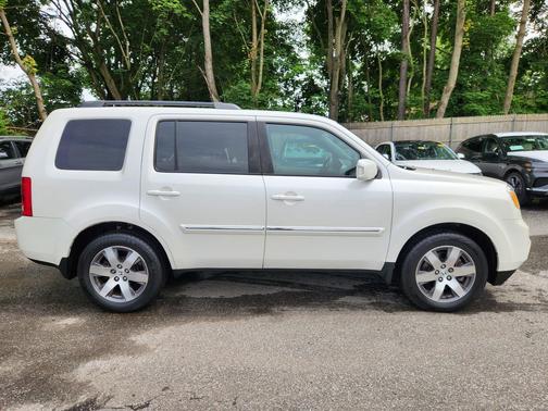 Diamond White Pearl 2013 Honda Pilot Touring