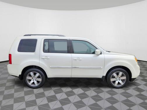 Diamond White Pearl 2013 Honda Pilot Touring
