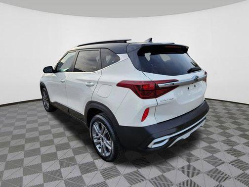 2021 Kia Seltos S