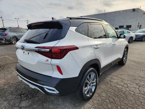 2021 Kia Seltos S