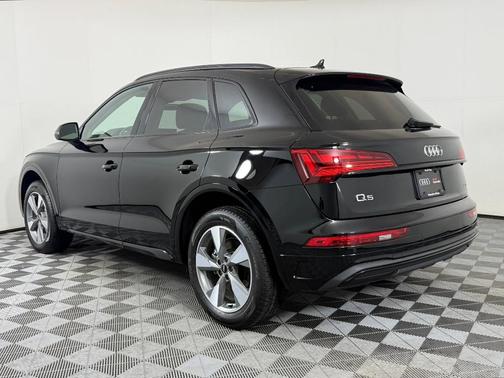 2025 Audi Q5 40 Premium