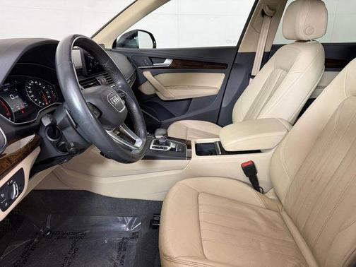 2020 Audi Q5 45 Premium