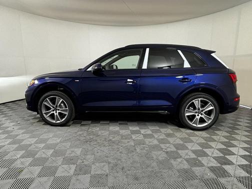 2025 Audi Q5 45 S line Premium