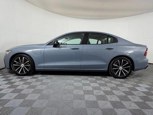 Gray 2023 Volvo S60 Recharge Plug-In Hybrid T8 Plus Dark Theme