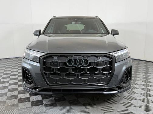 2026 Audi Q7 55 Prestige