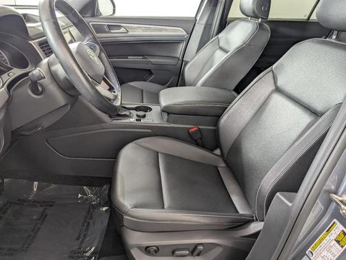 2020 Volkswagen Atlas Cross Sport 3.6L V6 SE w/Technology