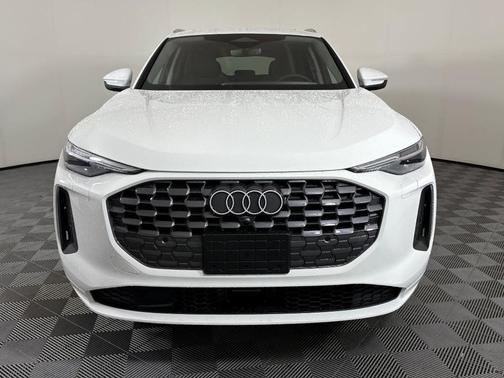 2025 Audi Q5 Premium Plus TFSI quattro S tronic