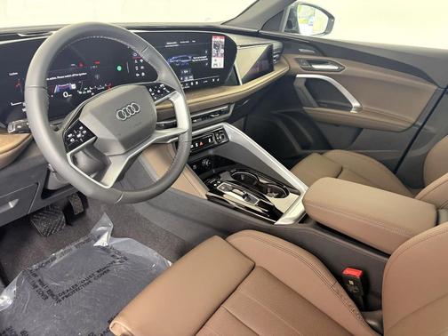 2025 Audi Q5 Prestige TFSI quattro S tronic