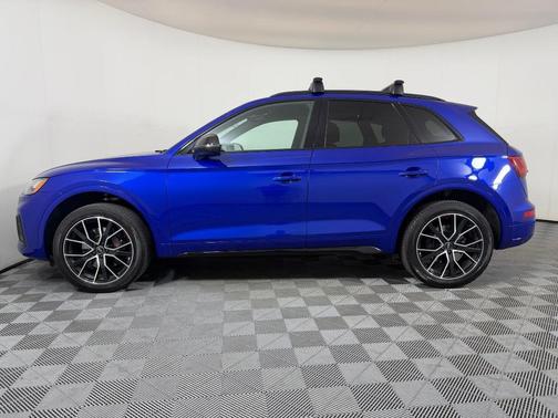 Ultra Blue Metallic 2022 Audi SQ5 3.0T Premium Plus