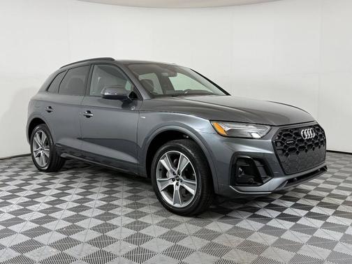 2025 Audi Q5 45 S line Premium