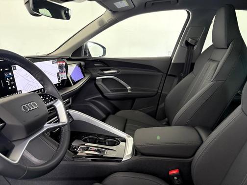 2025 Audi Q5 Prestige TFSI quattro S tronic